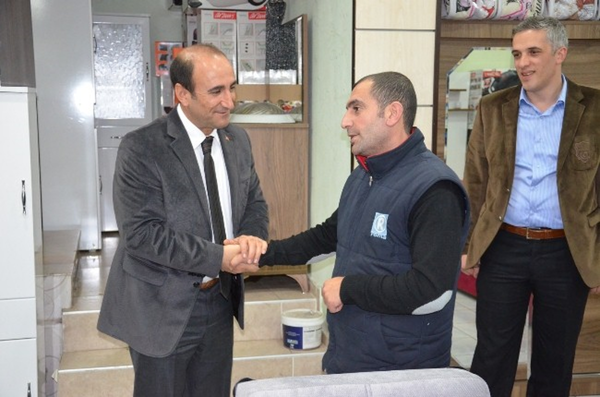 İsmail Hakkı Edebali\'den Esnaf Ziyaretleri