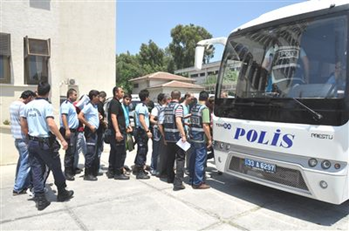 Mersin\'de Uyuşturucu Operasyonu