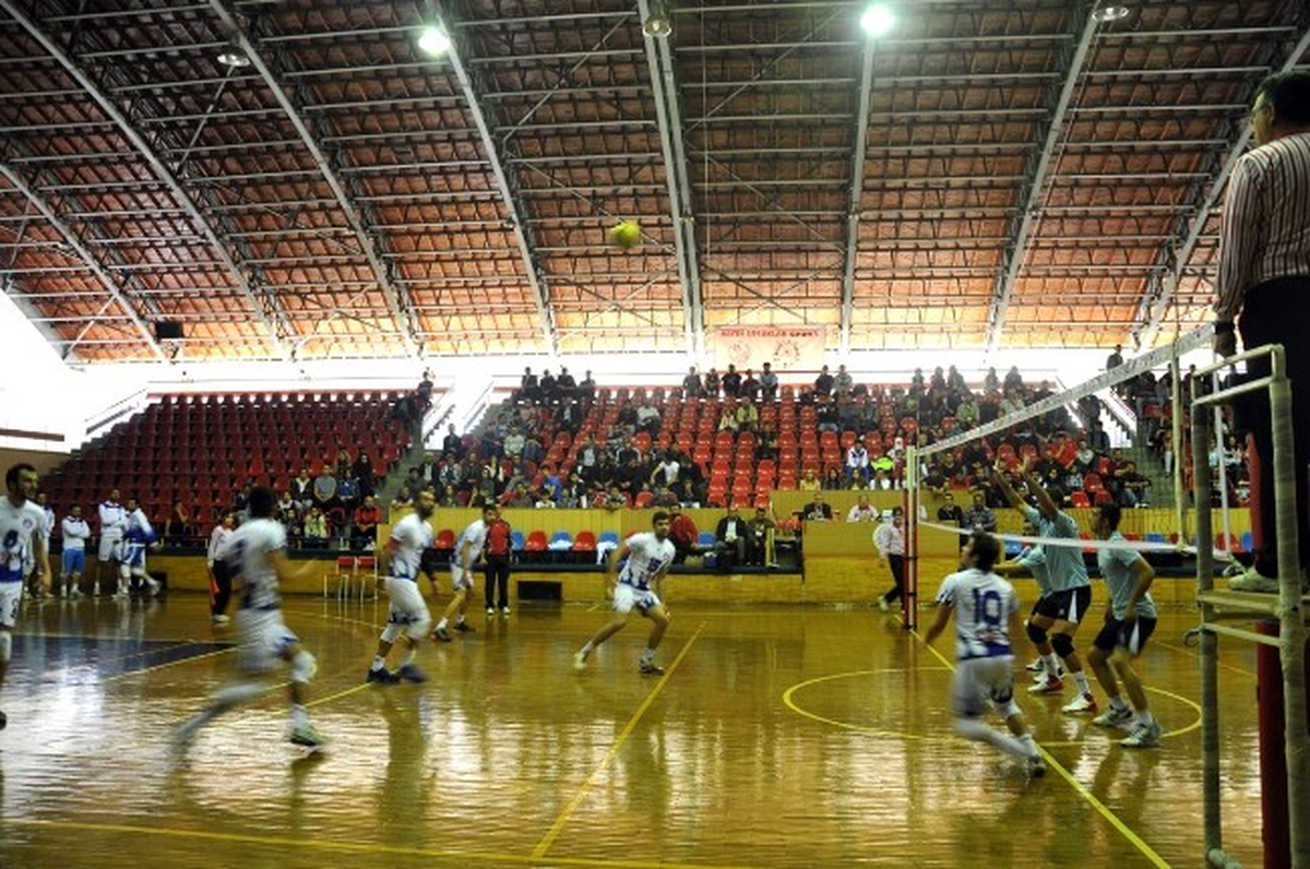 Afyonkarahisar Belediyesi Voleybol Takımının Başarısı