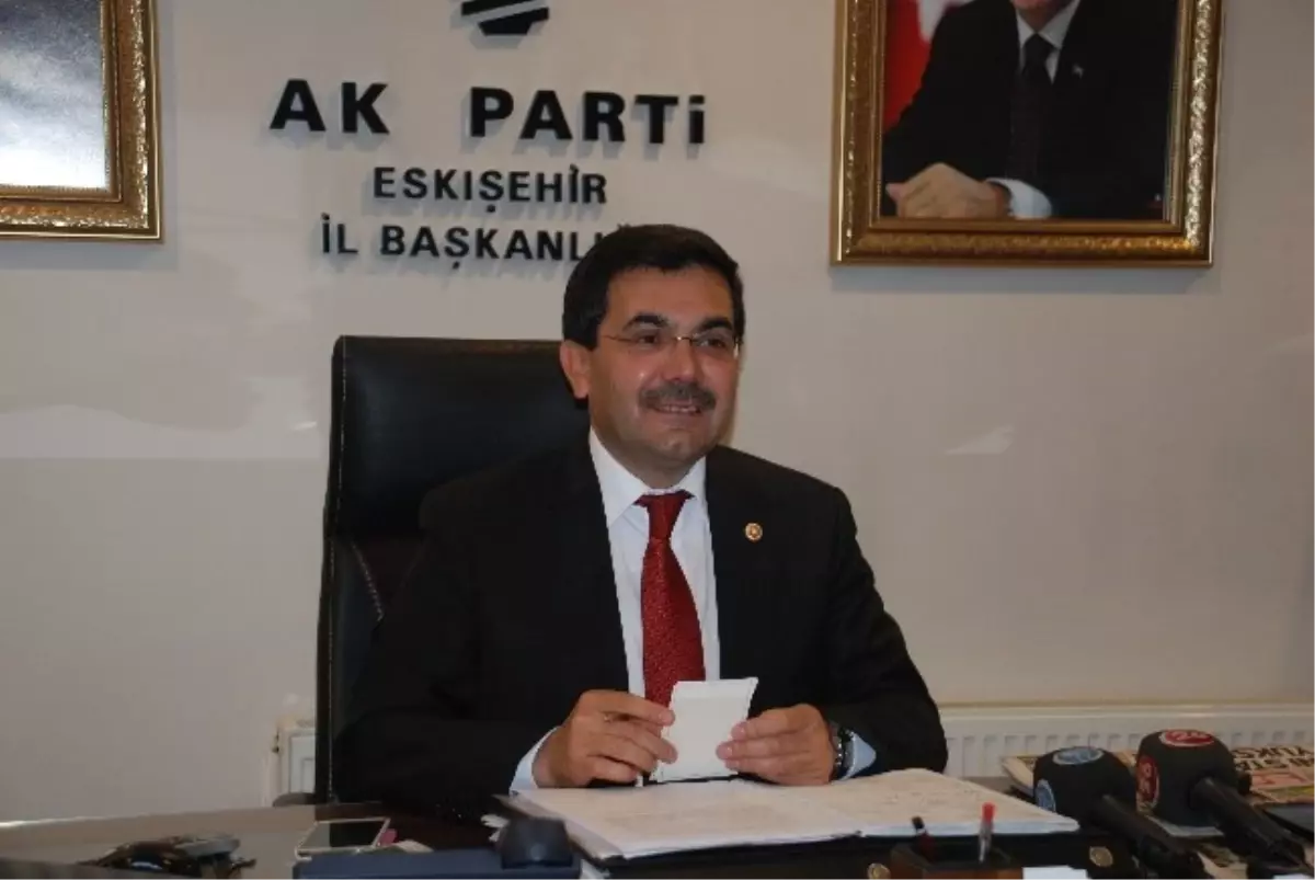 AK Parti\'de Halk Günü Uygulaması