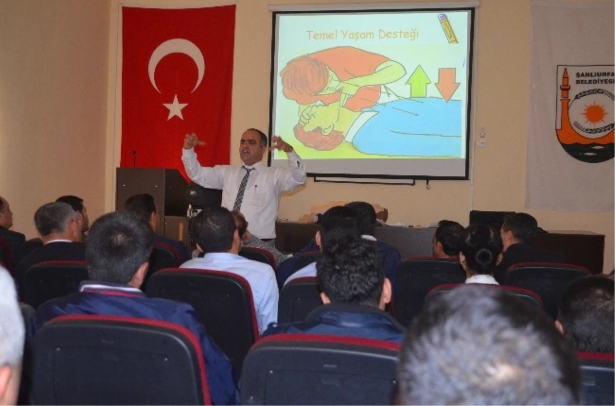 Belediye Personeline İlk Yardım Semineri