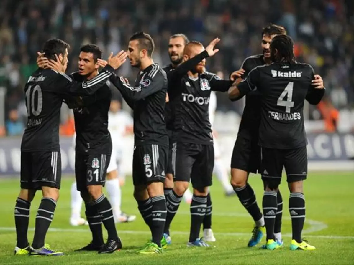 Torku Konyaspor İle Karşılaşacak Beşiktaş\'ın 11\'i Belli Oldu