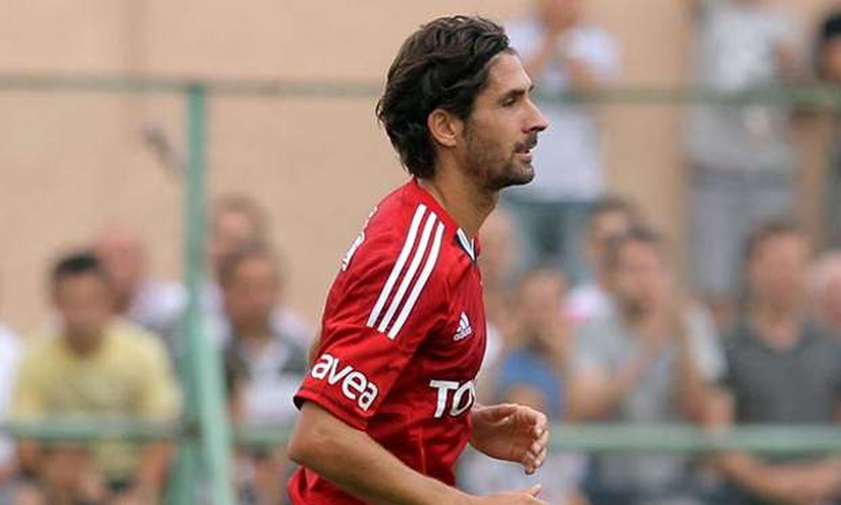 Beşiktaş\'ta Escude Kadrodan Çıkarıldı