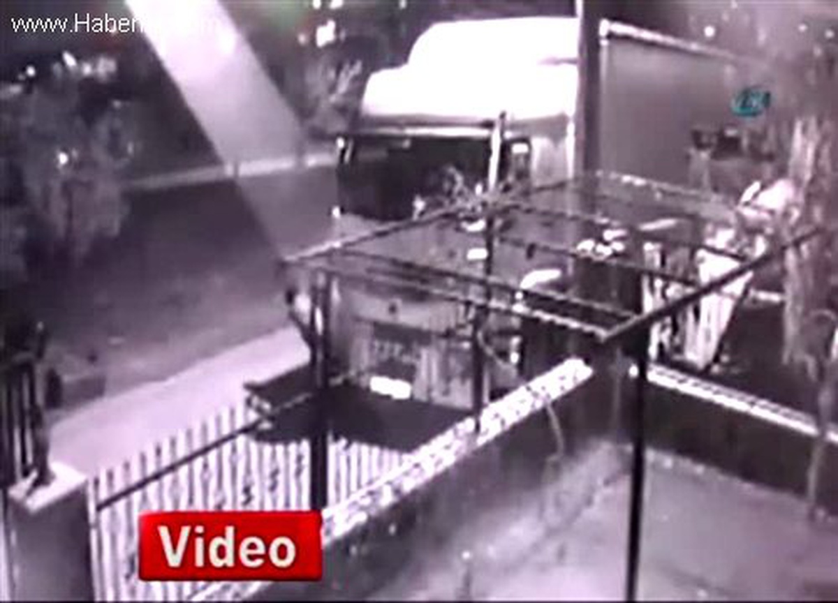 Bursa\'da Mazot Hırsızları Tır\'ın Deposunu Böyle Boşalttı