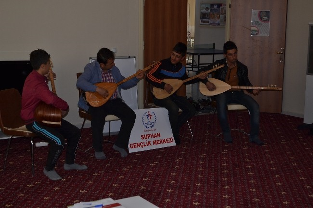 Çiğköfteli Öğretmenler Günü Kutlaması