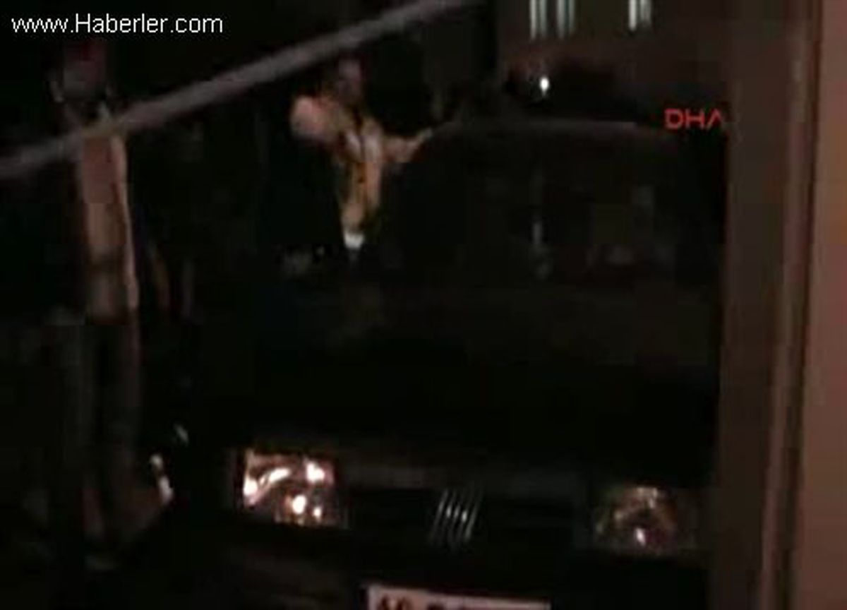 İnegöl\'de Trafik Kazası: 3 Yaralı