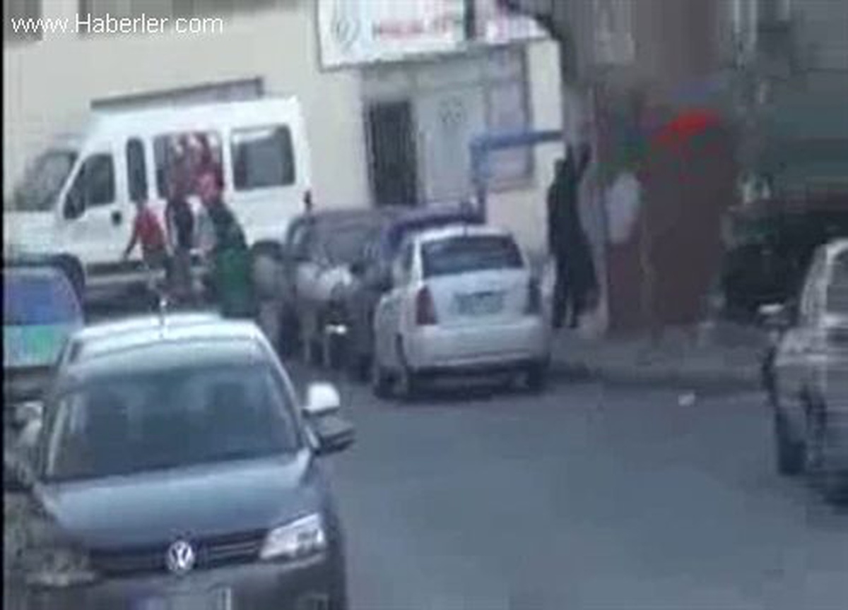 İstanbul\'da Film Sahnelerini Aratmayan Uyuşturucu Operasyonu