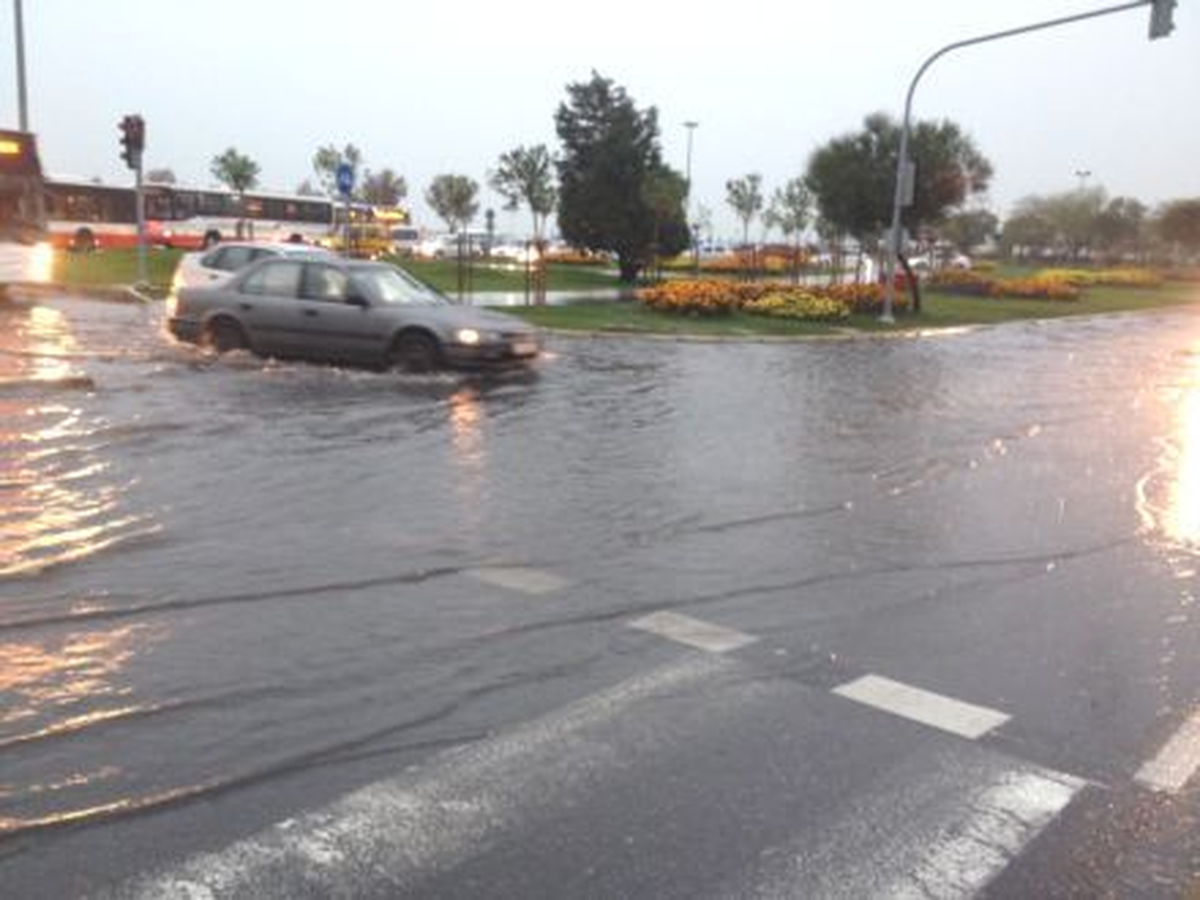 İzmir\'de Kuvvetli Sağanak