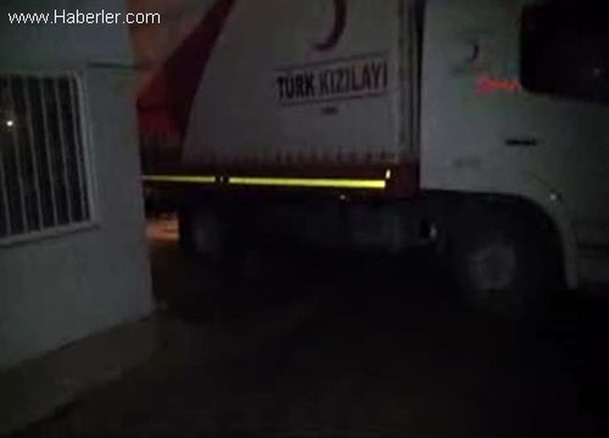 İzmit\'te Uluslararası İnterteks Fuar Alanı Arkasında Bulunan Yerel Afet Müdahale ve Lojistik...