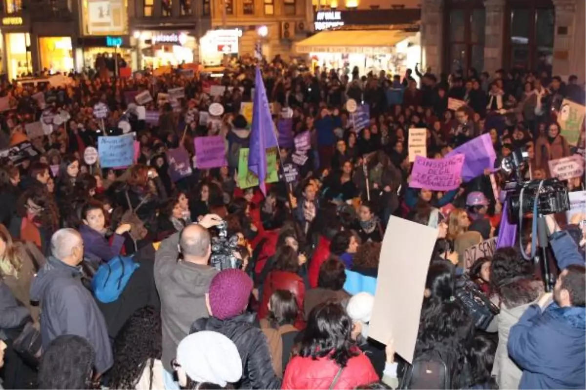 Kadına Yönelik Şiddeti Protesto Ettiler