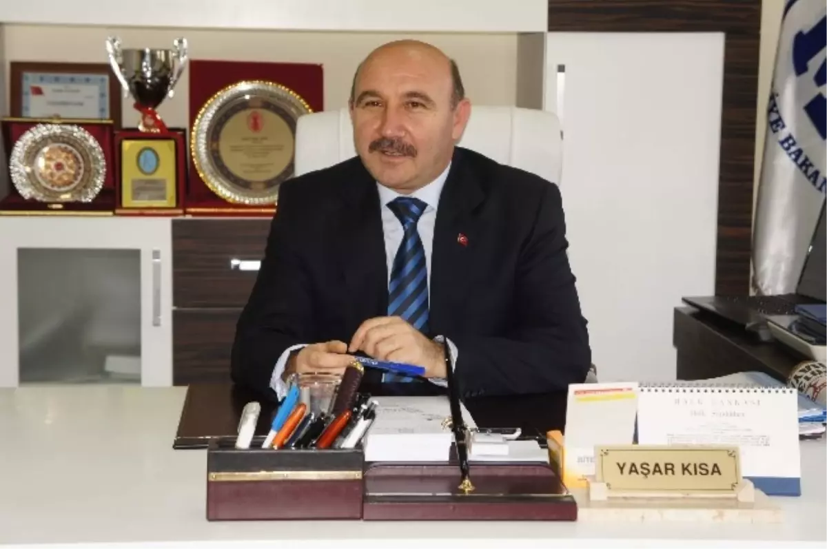 Kastamonu Defterdarı Yaşar Kısa,