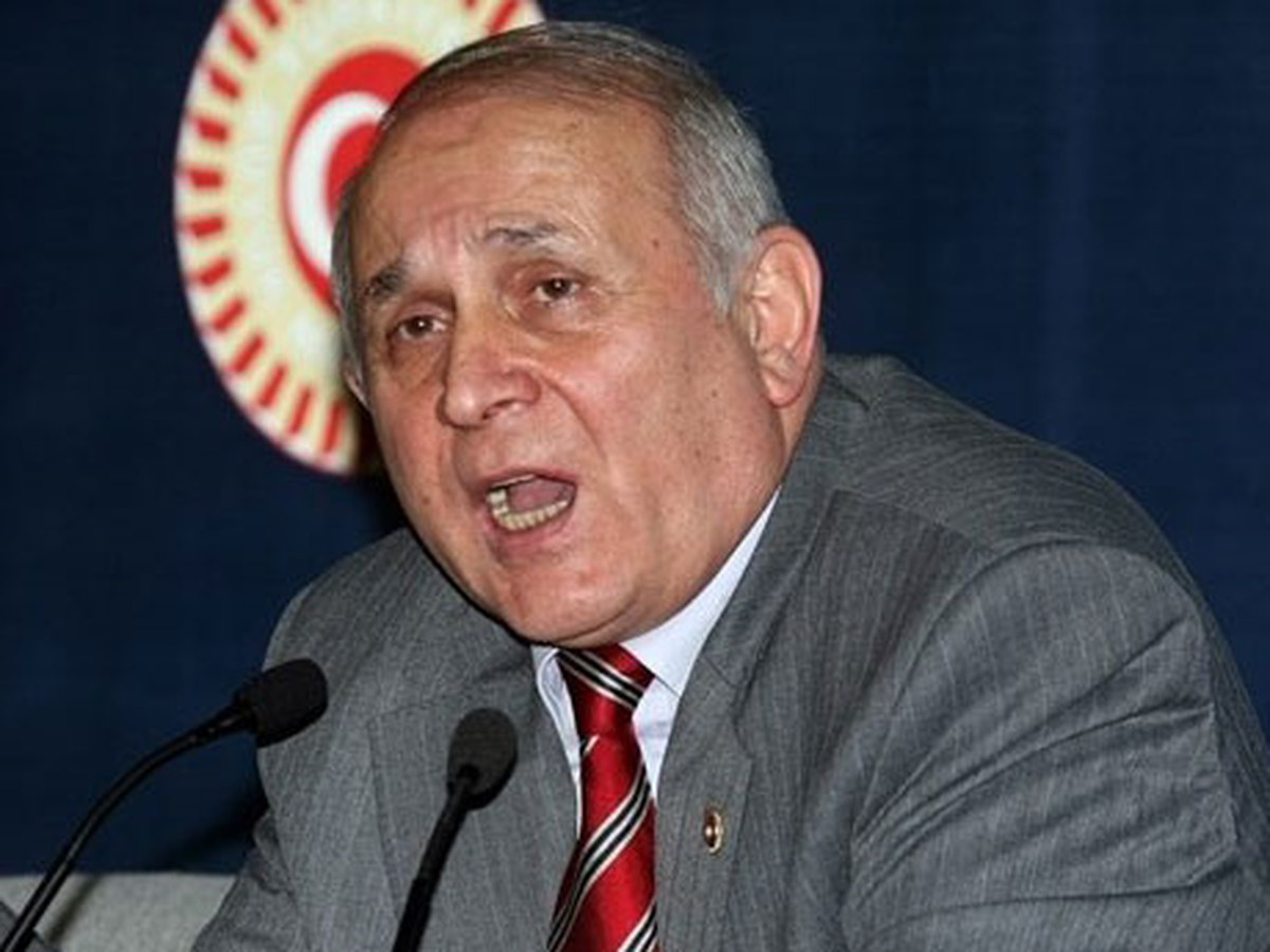 Başbakan Burhan Kuzu\'ya Bakanlık Jesti Yapabilir
