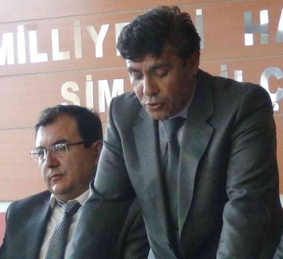 MHP\'nin Simav Belediye Başkan Adayı Kıratlı Oldu