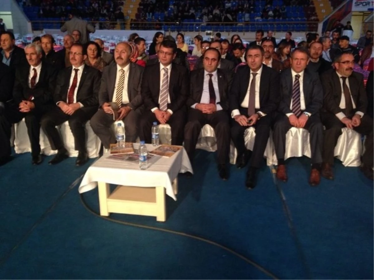 Milletvekili Özbek Trabzon\'da Bayburtlularla Buluştu