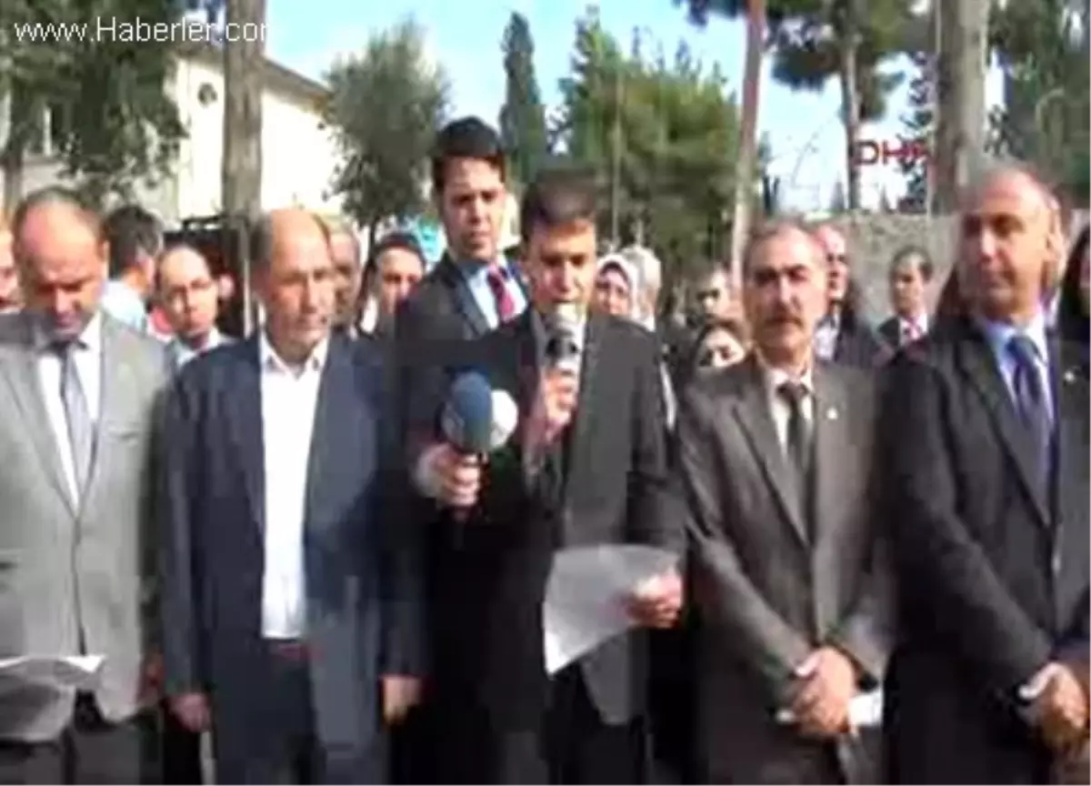 Öğretmene Şiddeti Dilek Balonuyla Protesto Ettiler