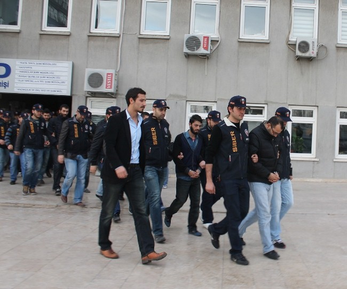 Redhack Operasyonu Zanlıları Adliyeye Sevk Edildi