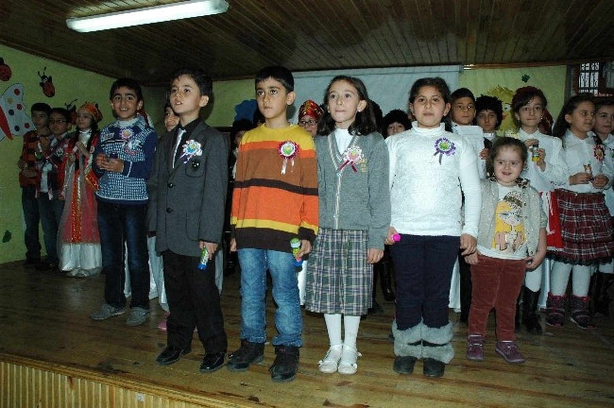 Tatbikat İlkokulu\'nda Öğretmenler Günü Etkinliği...