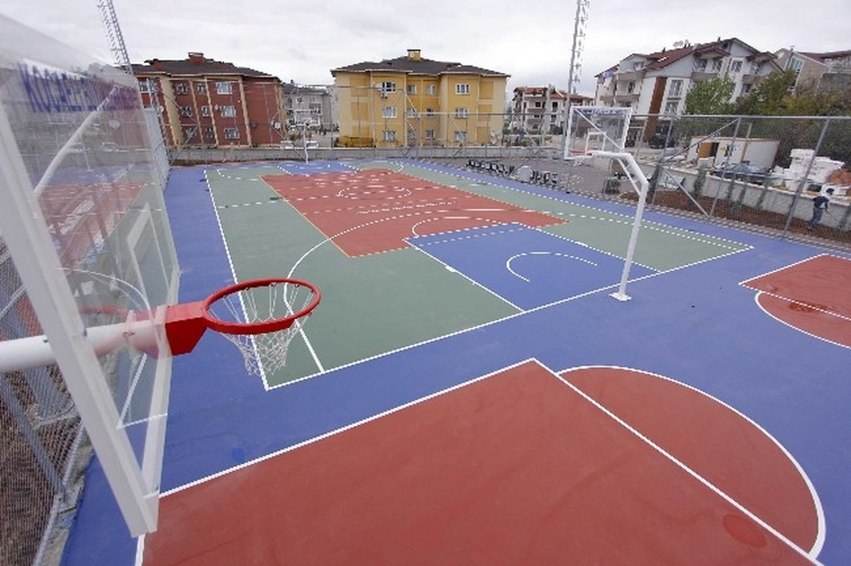 Uzunçiftlik Spor Kompleksi Tamamlandı