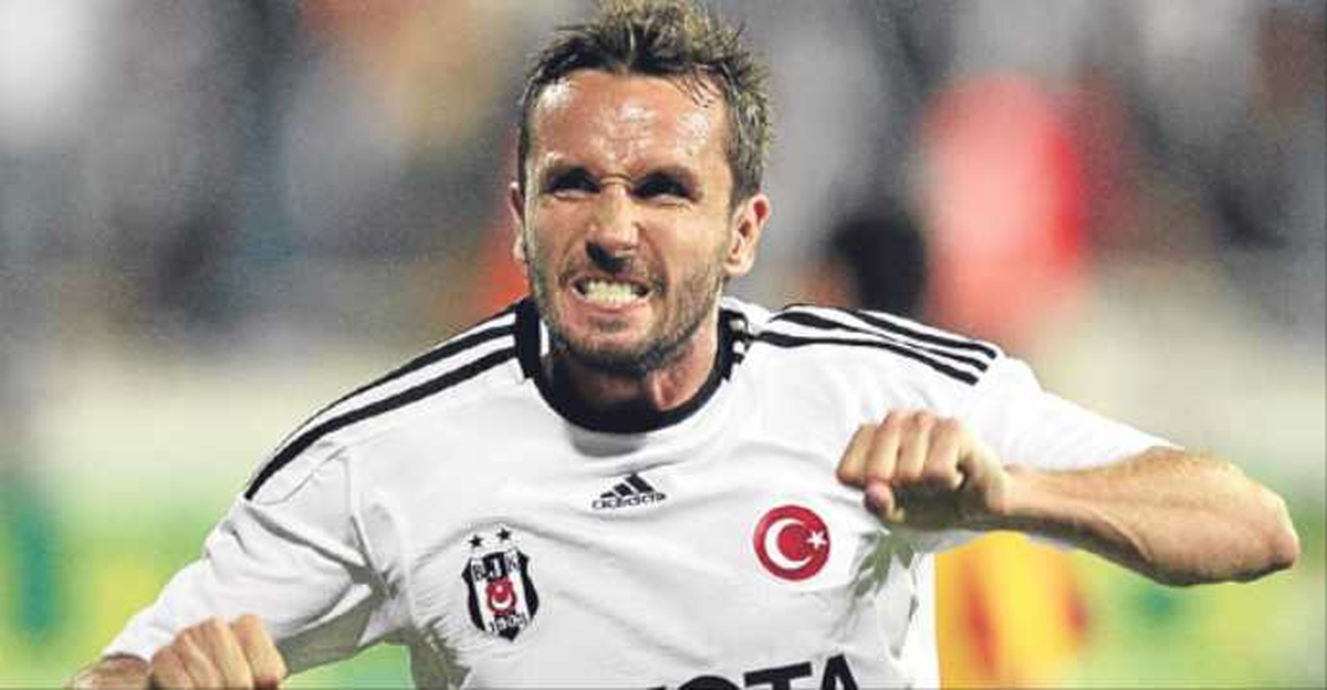 Beşiktaş Futbol Takımı Kaptanı Sivok Açıklaması