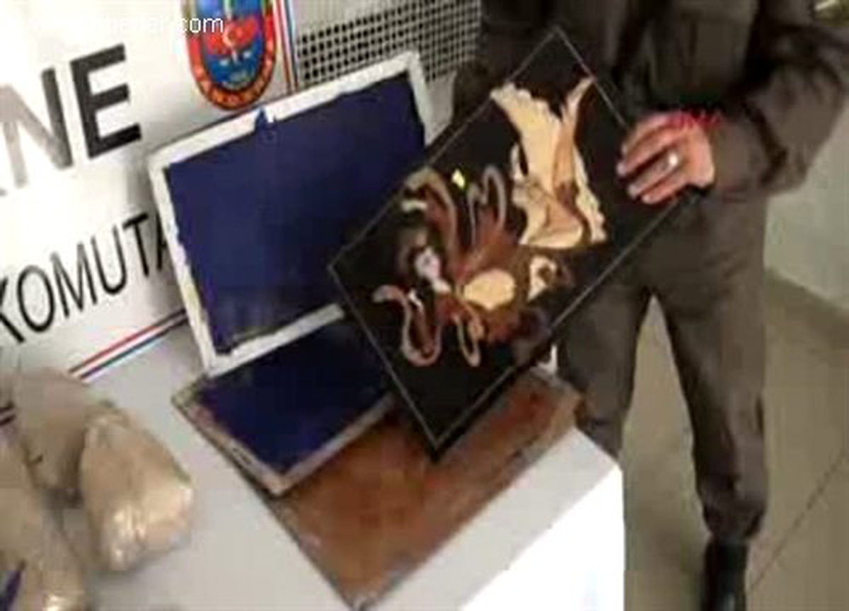 Keşan\'da Tablolardan Eroin Çıktı: 3 Gözaltı