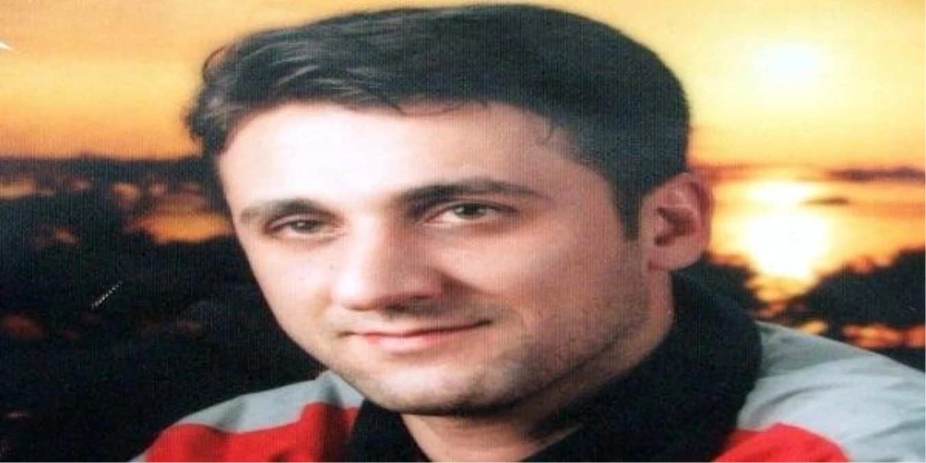 Suriye\'de Ölen Karamürselli Tercüman Toprağa Verildi