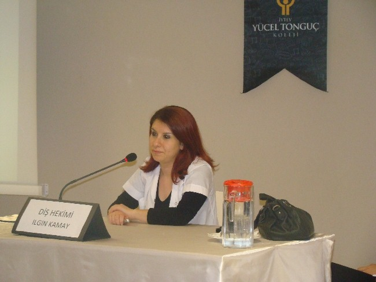 Urla İytev Yücel Tonguç Kolejinden Ağız ve Diş Sağlığı Semineri