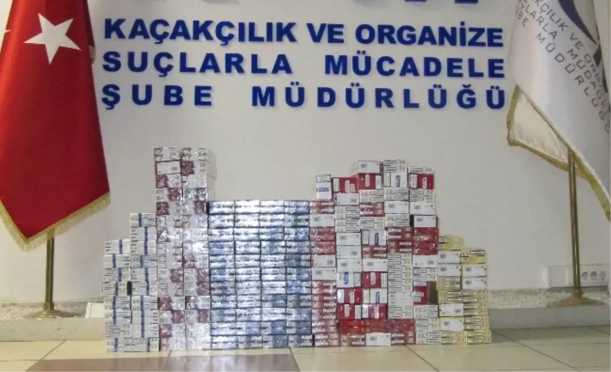 Yolcu Otobüsünde Bin 700 Paket Kaçan Sigara Ele Geçti