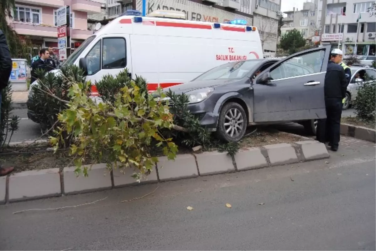 Çerkezköy\'de Zincirleme Kazada 1 Kişi Yaralandı