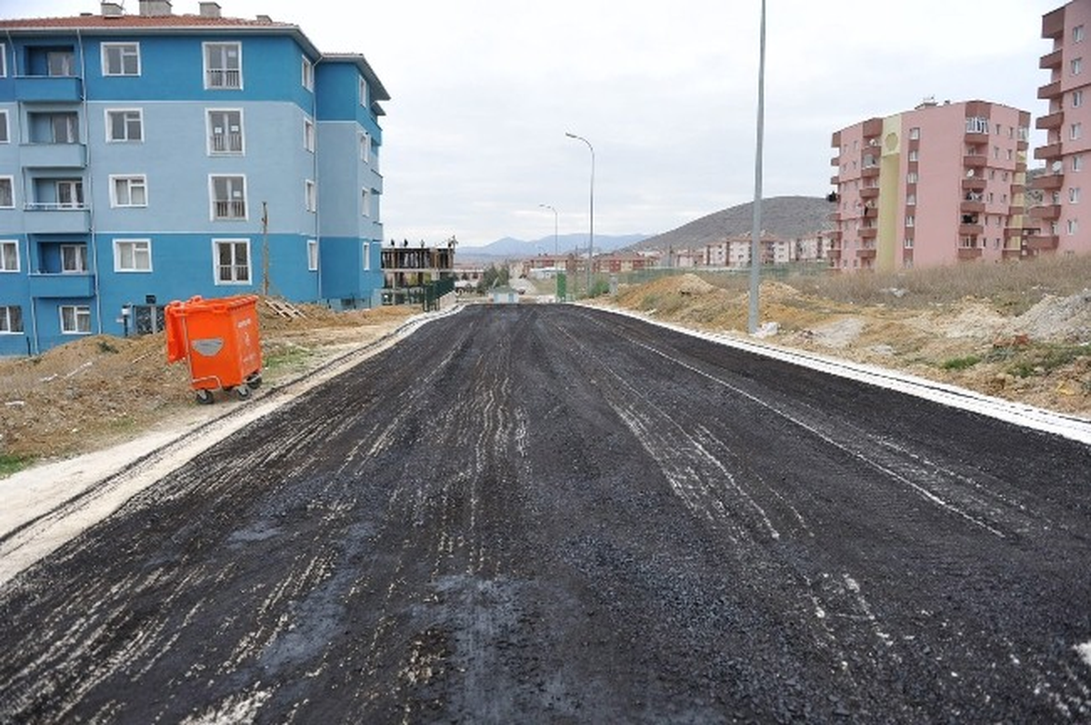 4 Eylül Mahallesi\'nde Asfaltlama Çalışmaları