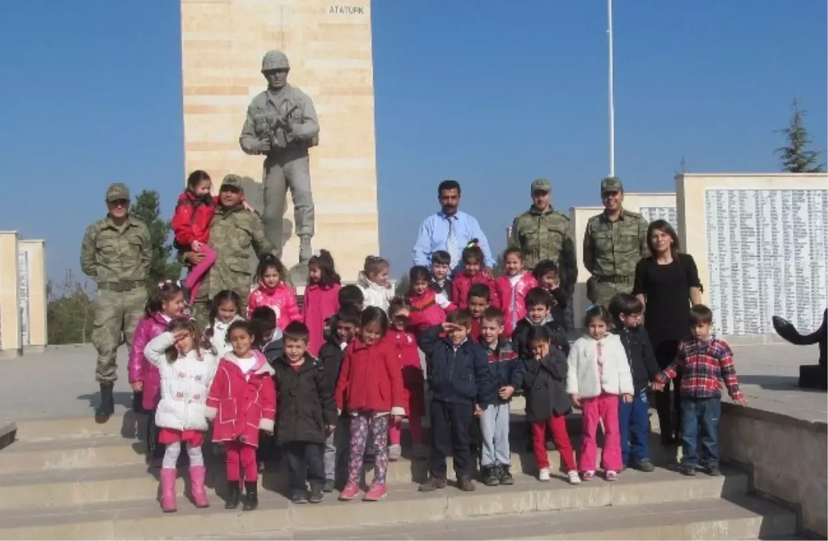 Anaokulu Öğrencileri Huzur Ev ile Şehit ve Gazi Müzesini Ziyaret Etti