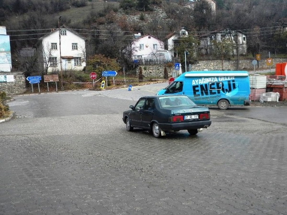 Azdavay-Kastamonu Karayolu Trafiğe Kapandı