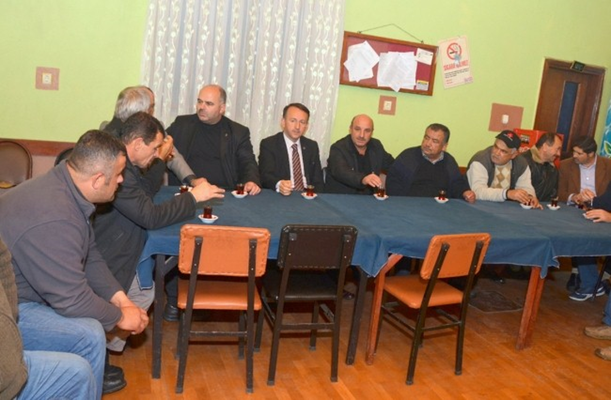 Başkan Karabalık Mahalle Sakinleriyle Hasret Giderdi