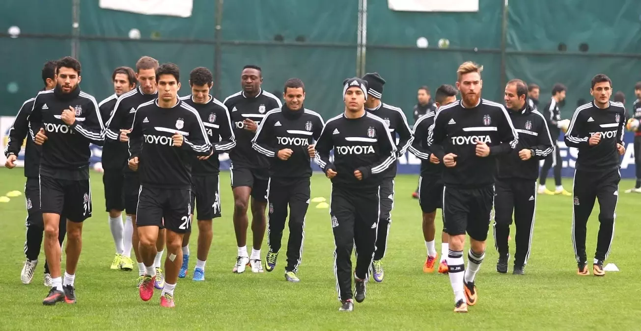 Beşiktaş, Fenerbahçe Maçı Hazırlıklarını Sürdürdü