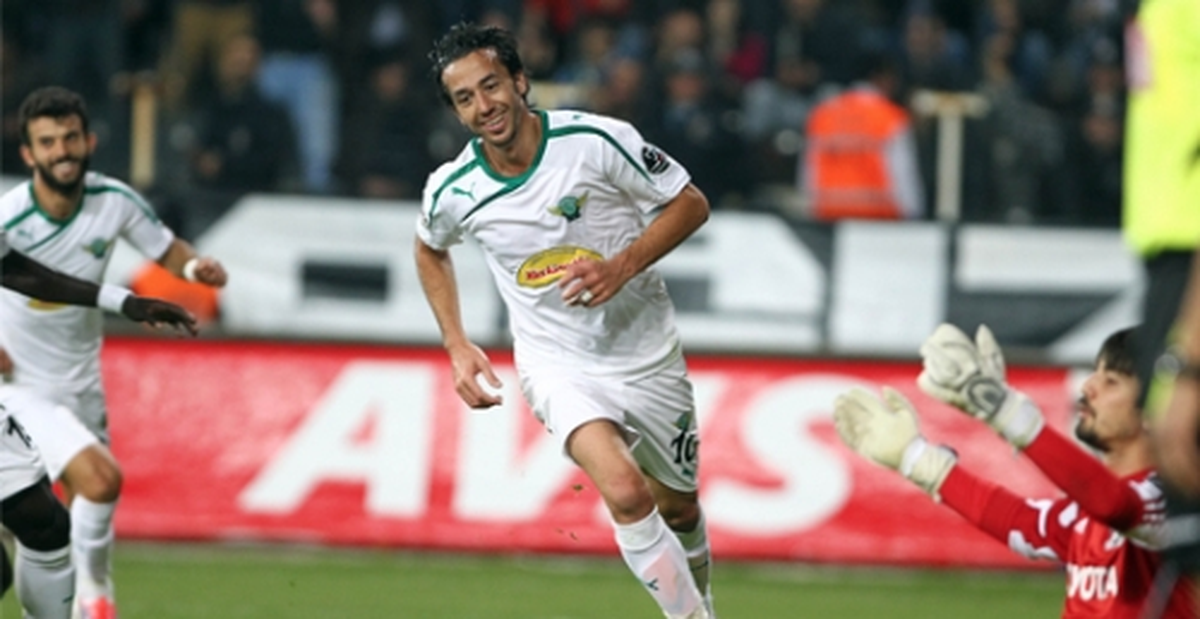 Akhisar Belediyespor: G.Saray Bilal\'ı Alırsa, Küme Düşeriz