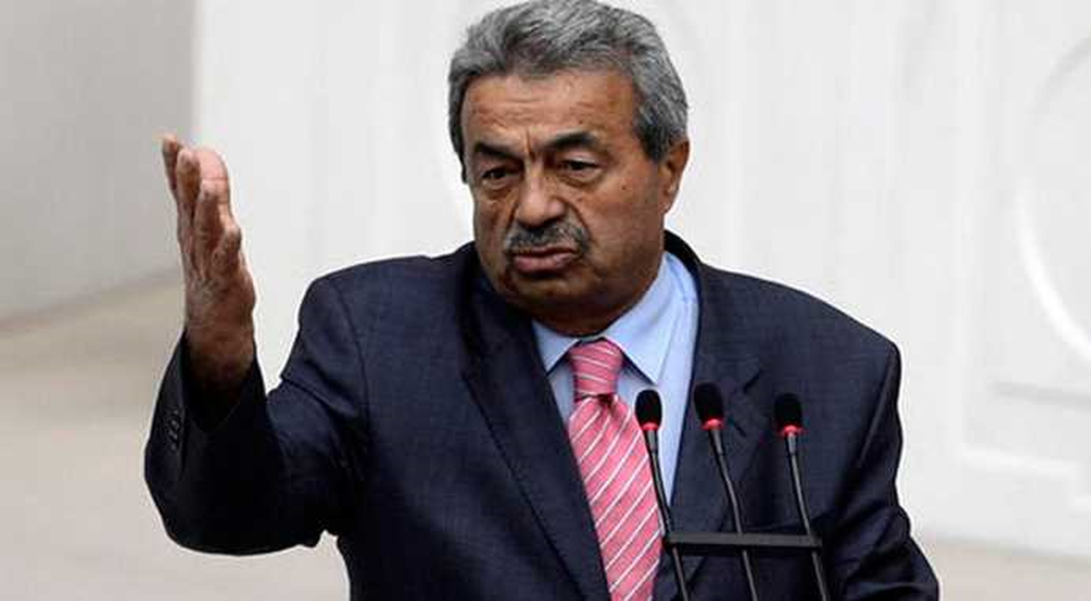 Chp\'li Genç: Özür Dilenecek Bir Şey Yok, Başbakanlık Korumaları Bana Saldırdı