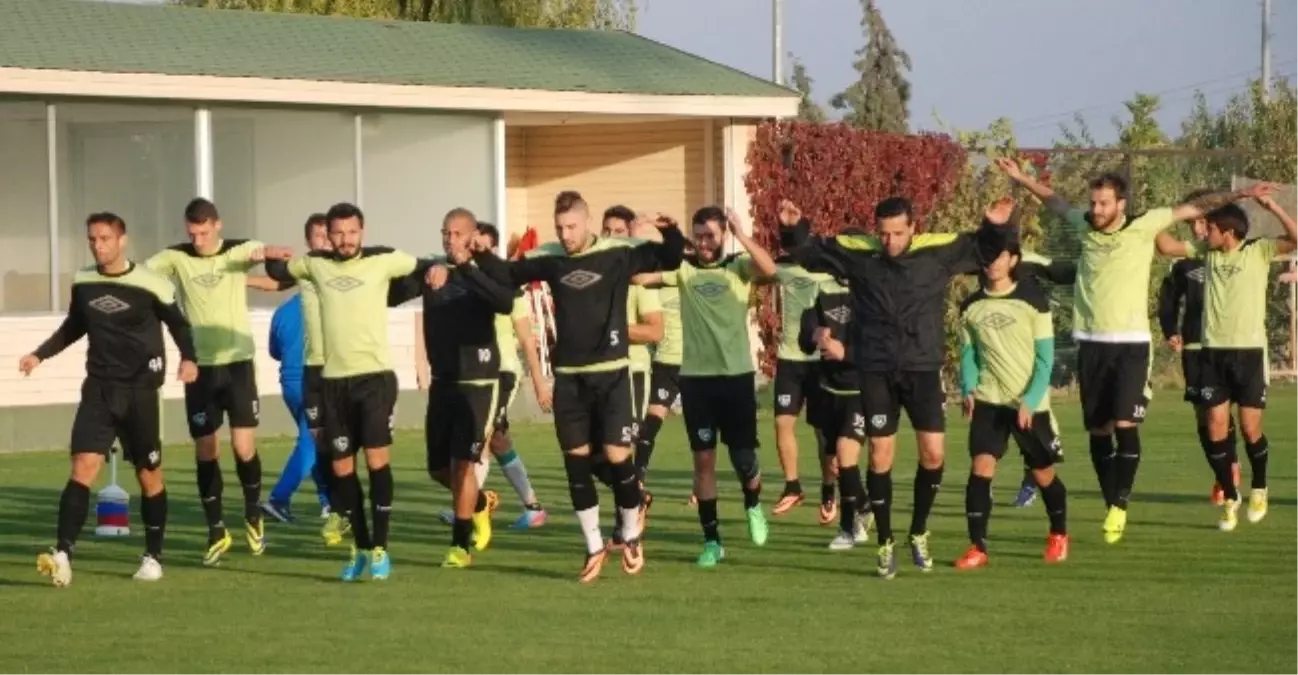 Denizlispor, Alt Sıralardan Kurtulmak İstiyor