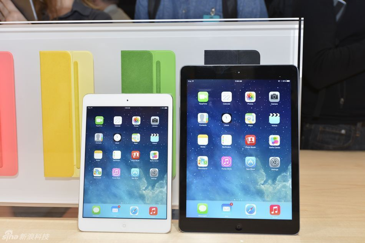 İpad Air ve İpad Mini Retina Türkiye\'de, Fiyatları 1.249 ve 999 TL\'den Başlıyor