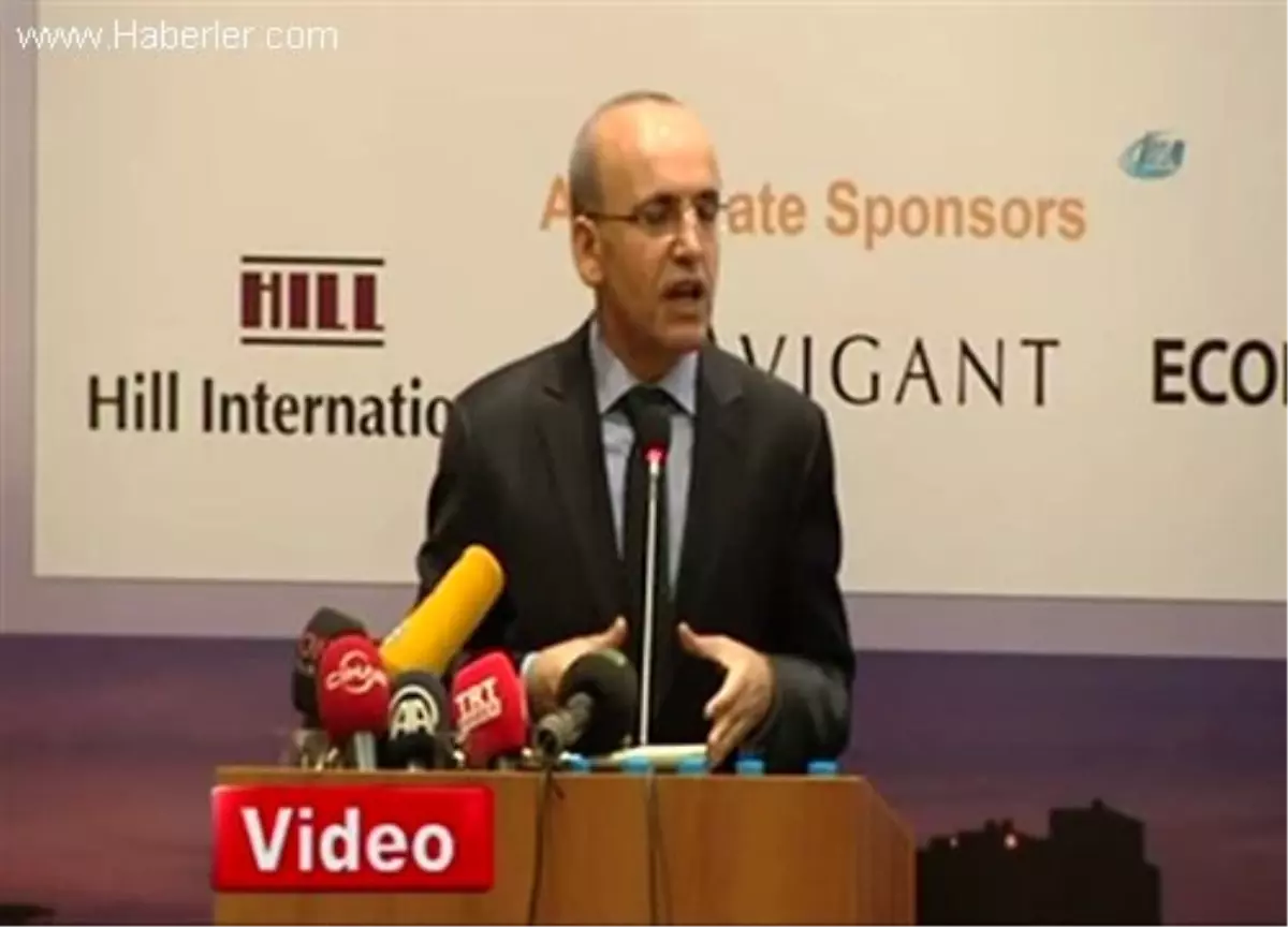 Mehmet Şimşek \'Öğretmen Alımı ve Kredi Kartı\' Açıklaması