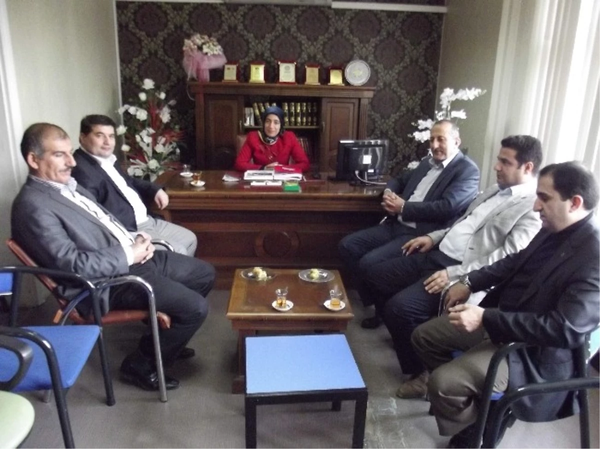 Müsiad Yönetiminden AK Parti Malatya Kadın Kolları\'na Ziyaret