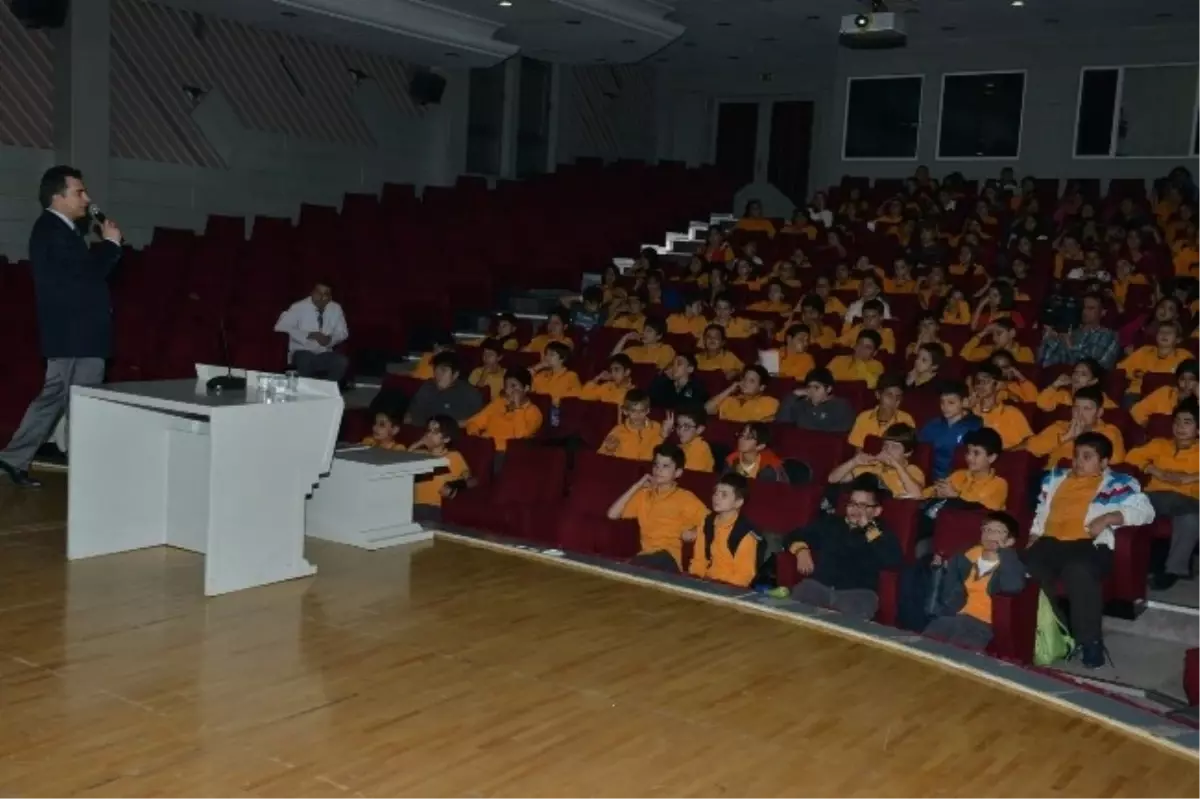 Öğrencilere Çevre Semineri