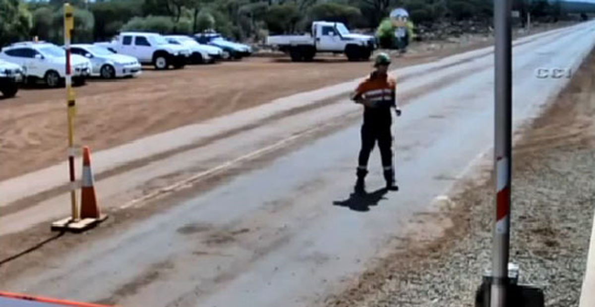 Ölümcül Yılan Saldırısından Son Anda Kurtuldu