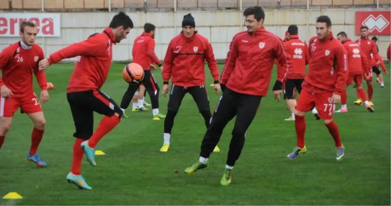 Samsunspor Teknik Direktörü: "Yenilmez Takım Yoktur"