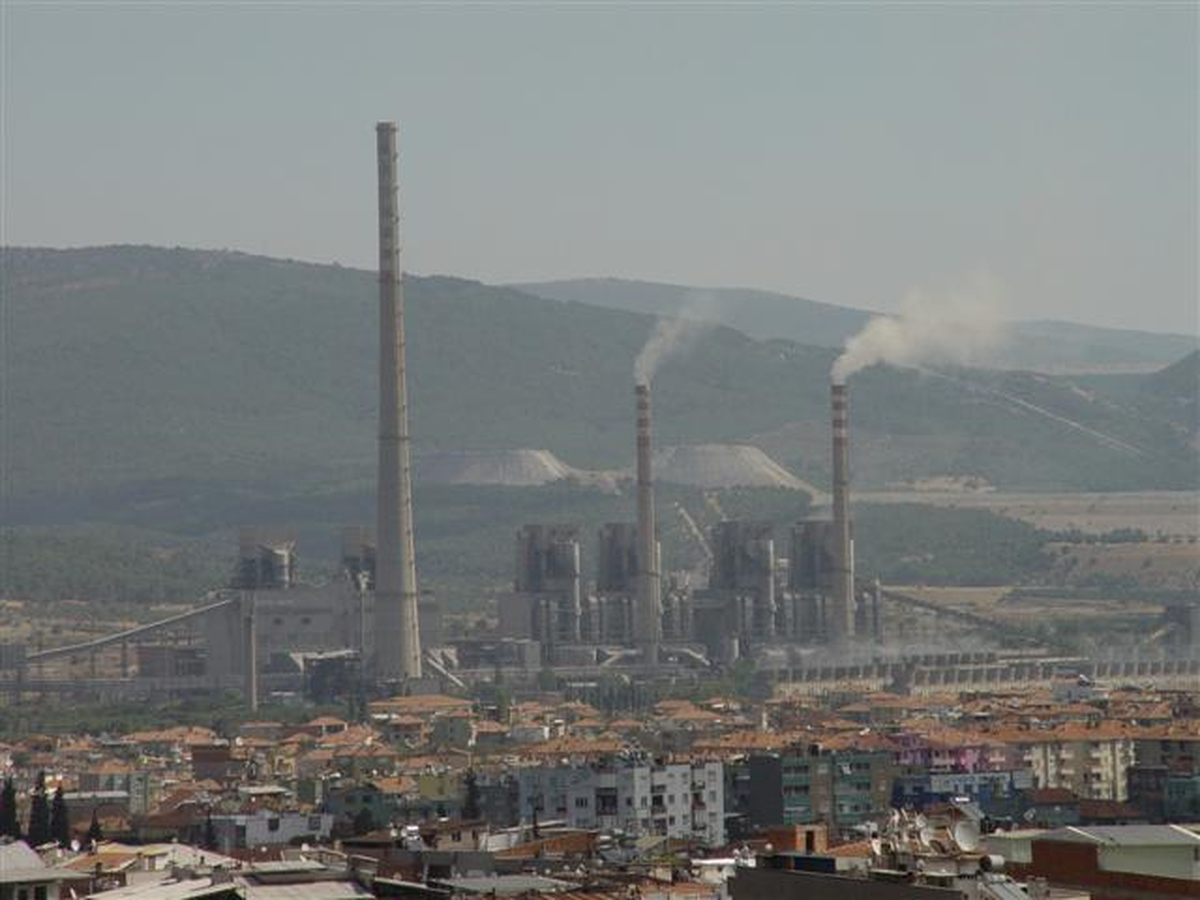 Soma\'da Konutlar Termik Santralin Suyu ile Isınmaya Başlandı