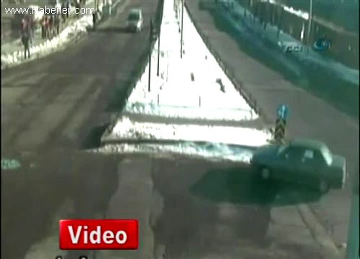 Trafik Kazaları Mobese\'de