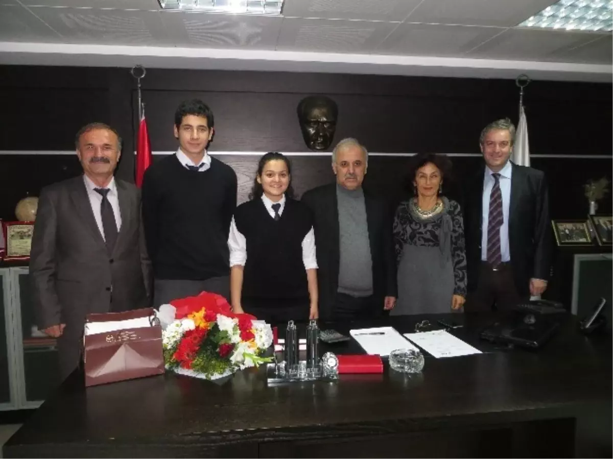 Tso Anadolu Öğretmen Lisesi Öğrencilerinden Teşekkür Ziyareti