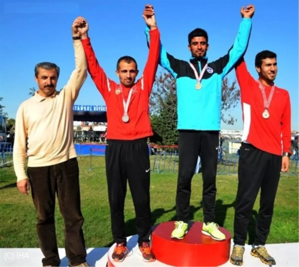 Vanlı Atletizmcilerden Büyük Başarı