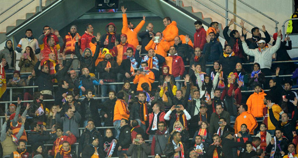 "Adam Gibi Oynayın!"