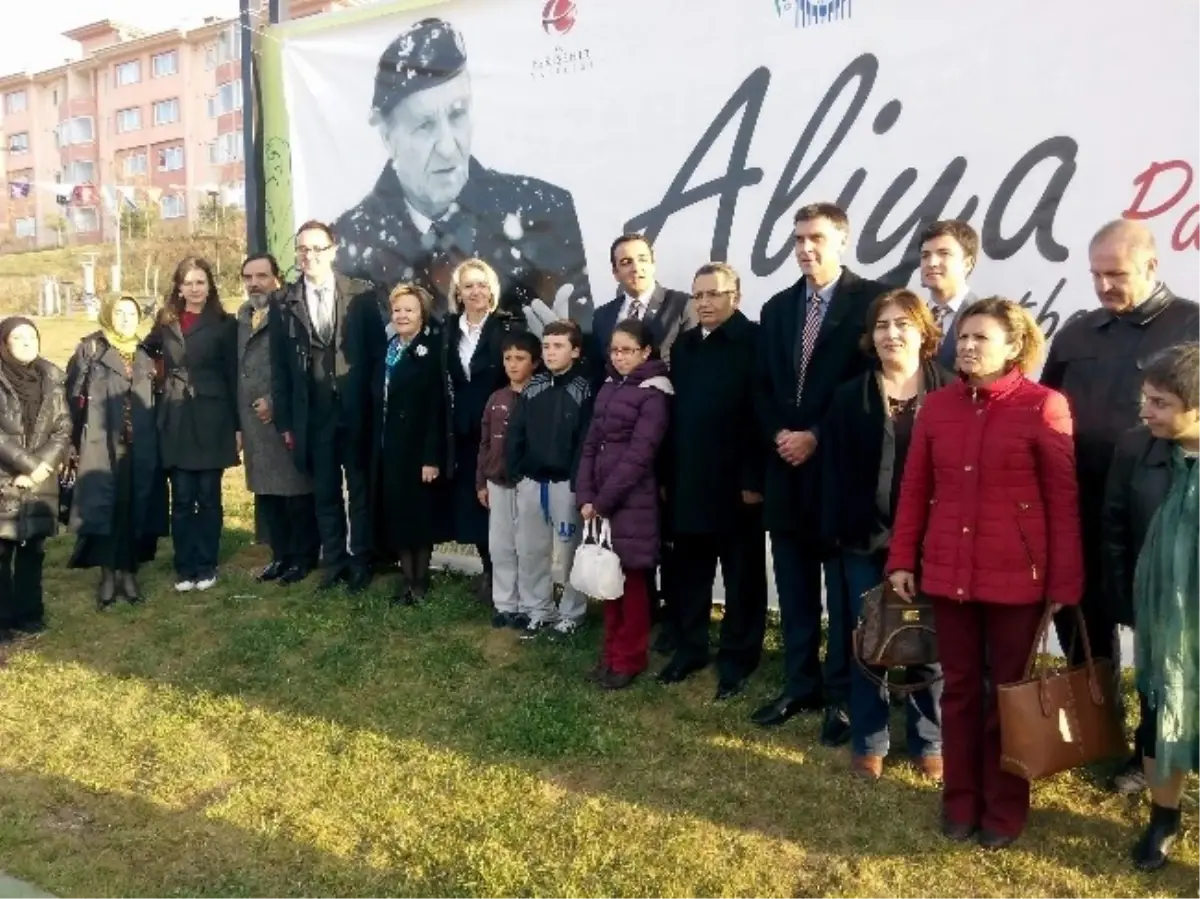 Alija İzetbegovic\'in Parkı ve Büstü Eskişehir\'de Açıldı