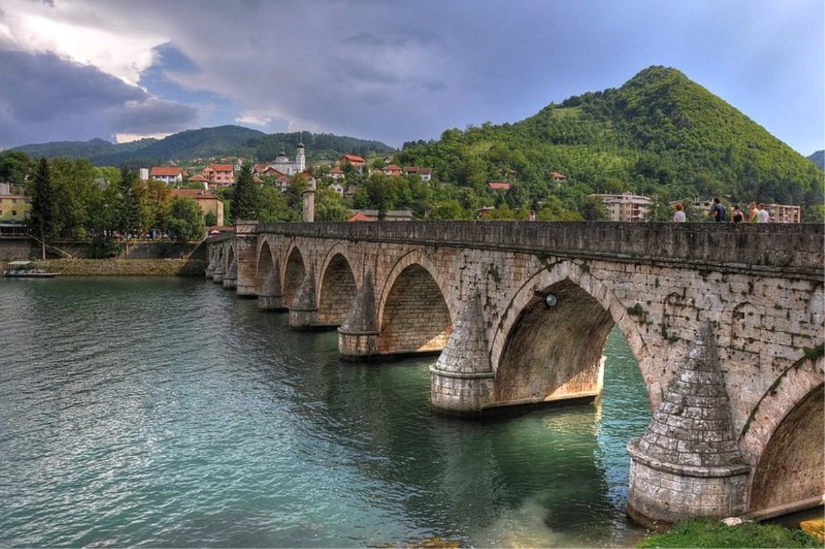 Balkanlar\'ı Anadolu\'ya Bağlayan \'Drina Köprüsü\' Belgeseli, İzleyiciyle Buluşuyor