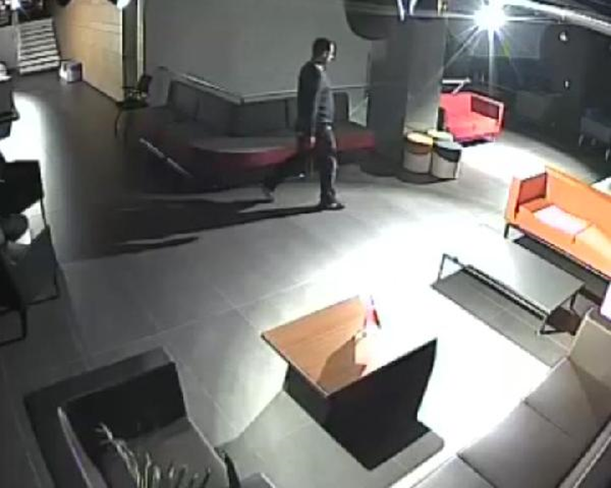 Çaldığı Bilgisayarla İnternete Girince Yakalandı